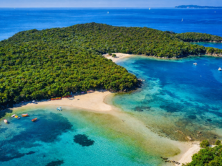 boats allegria,exclusive yacht vacations,Bella Vraka,Sivota , turquoise beach, crystal clear water, turquoise water, inflatable boat,rib boat,boat trip,sea excursion, sandy beach,attractions,allegria,canvas by mitsis messonghi, messonghi,moraitika