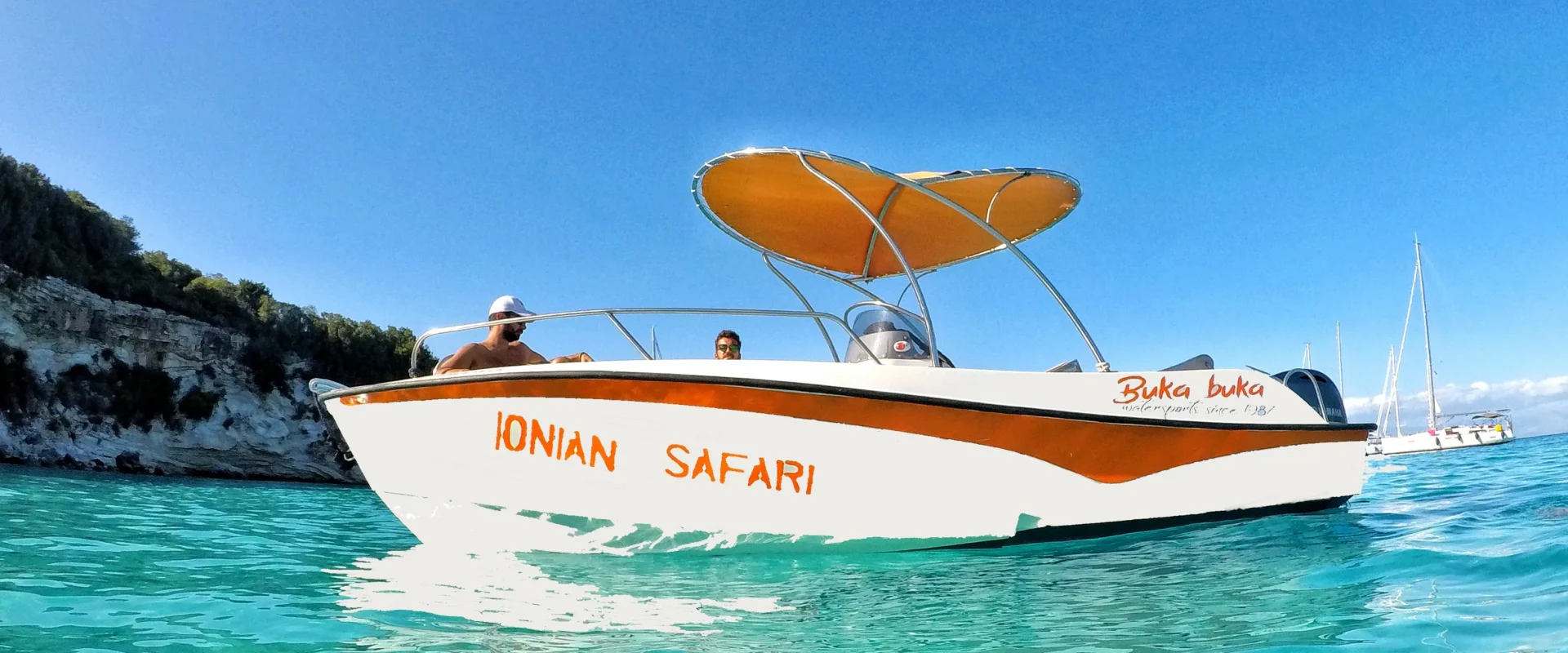 Up to 9 passenger self-drive boat without licence in messonghi corfu! book now!